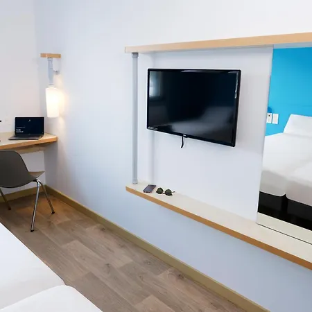 Отель Ibis Budget Toulouse