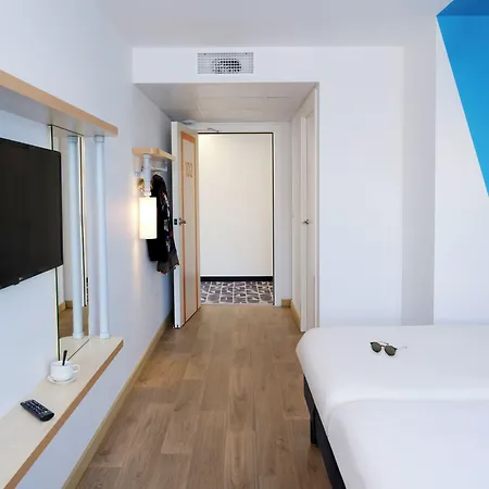 Отель Ibis Budget Toulouse